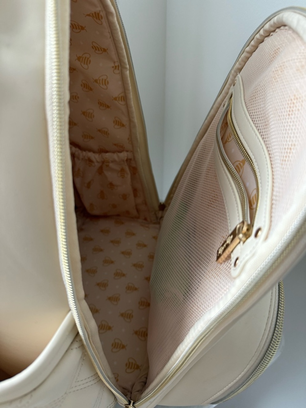 Itzy Ritzy Mini Plus Diaper Bag - Milk and Honey cream quilted faux leather - Picture 5 of 10